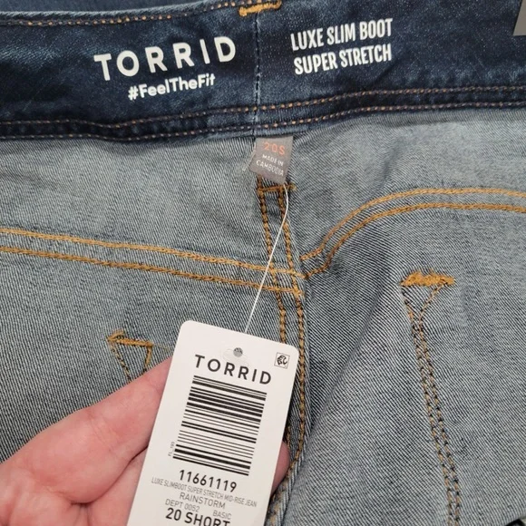 torrid Jeans Mid to Dark Blue slim Bootcut super stretch mid rise Zise 20S NWT - Picture 7 of 14